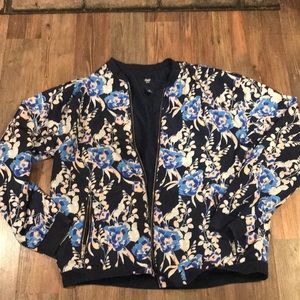 Gap jacket